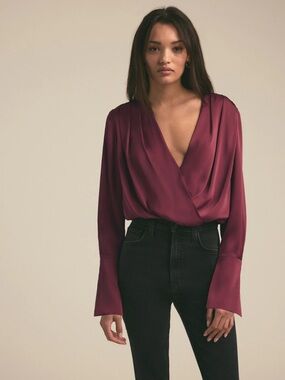 NWOT FAVORITE DAUGHTER The Date Blouse - SANGRIA NIGHTS S